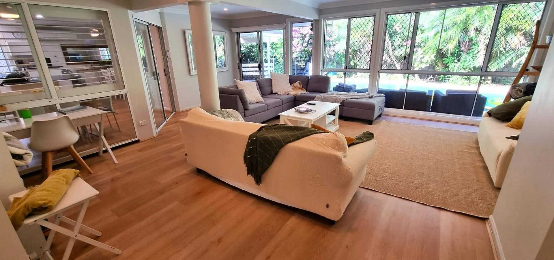 Дом отдыха Gold Coast 6 Bedroom House With Pool Австралия